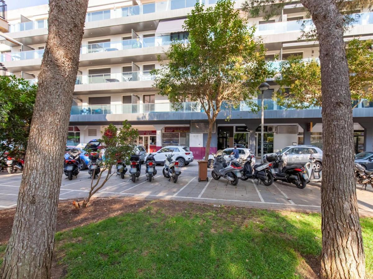 Belvilla By Oyo Modern Apartment In Palamos Bagian luar foto